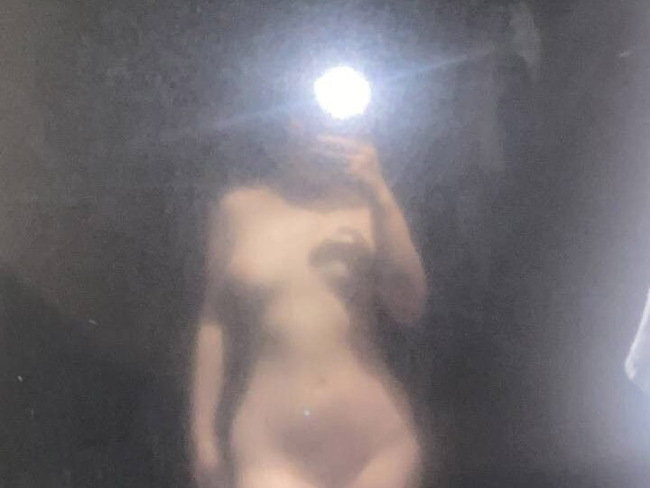 Ảnh 4 của Em bắp múi mít 2k5 Hutech vú bự mông to